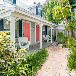 Old Town Garden Villas Holiday home